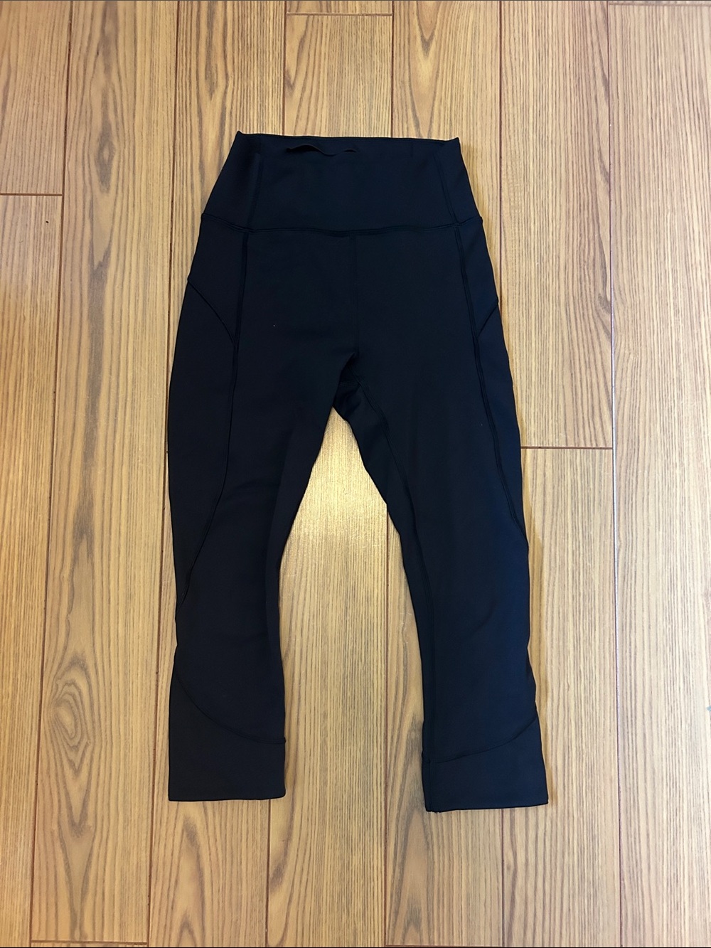 Lululemon Capri leggings size 4